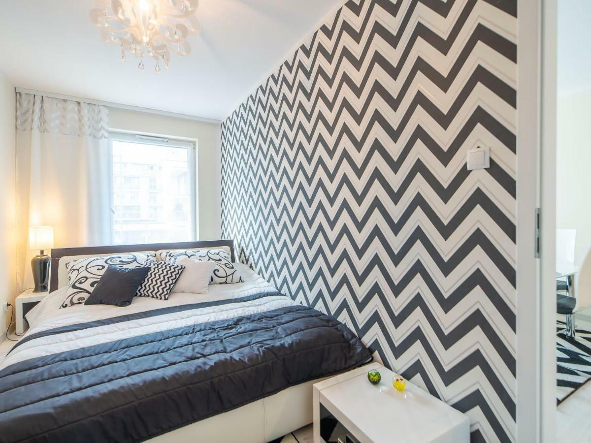 Color Apartments Apartament Black & White Kołobrzeg Extérieur photo